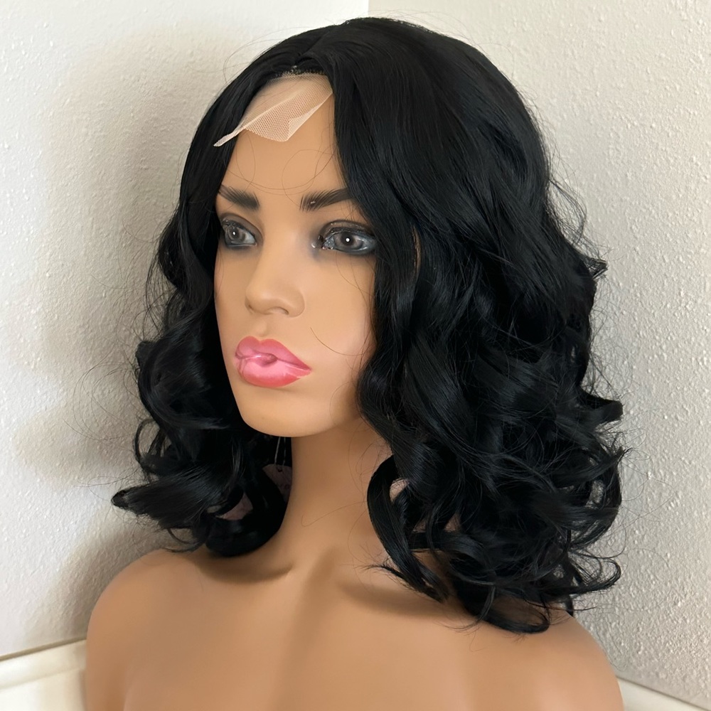 Curly black lace tab wig